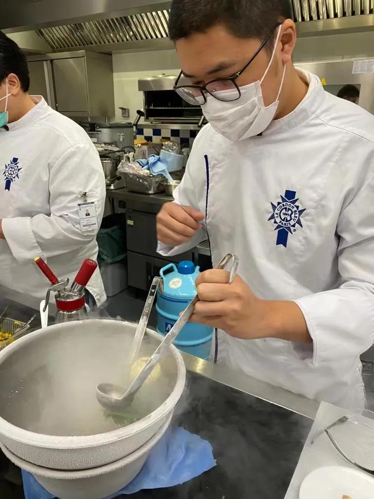 真香！我在法国知名厨艺院校学厨艺，好吃又好玩儿！